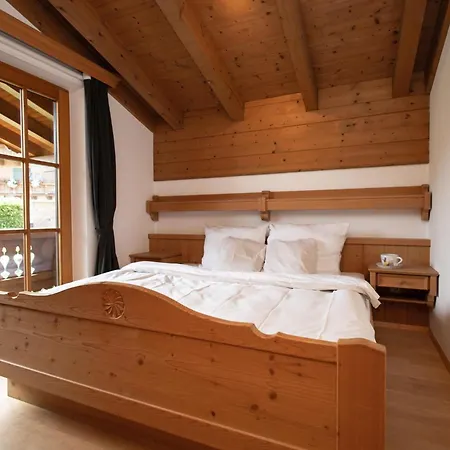 Mueller Nr 1 Und 2 * Kirchberg in Tirol