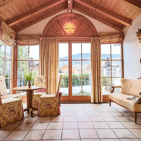 Alpesi faház Mueller Nr 1 Und 2 *